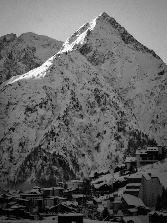 Hotel Turan Les Deux Alpes Zewnętrze zdjęcie