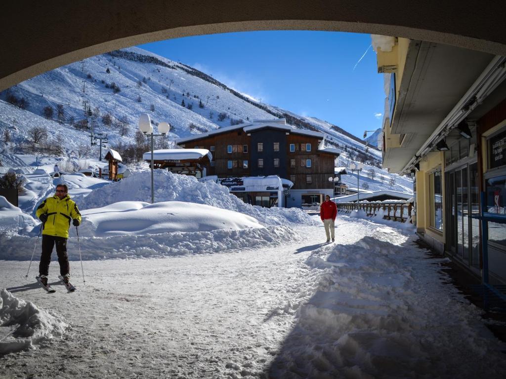 Hotel Turan Les Deux Alpes Zewnętrze zdjęcie